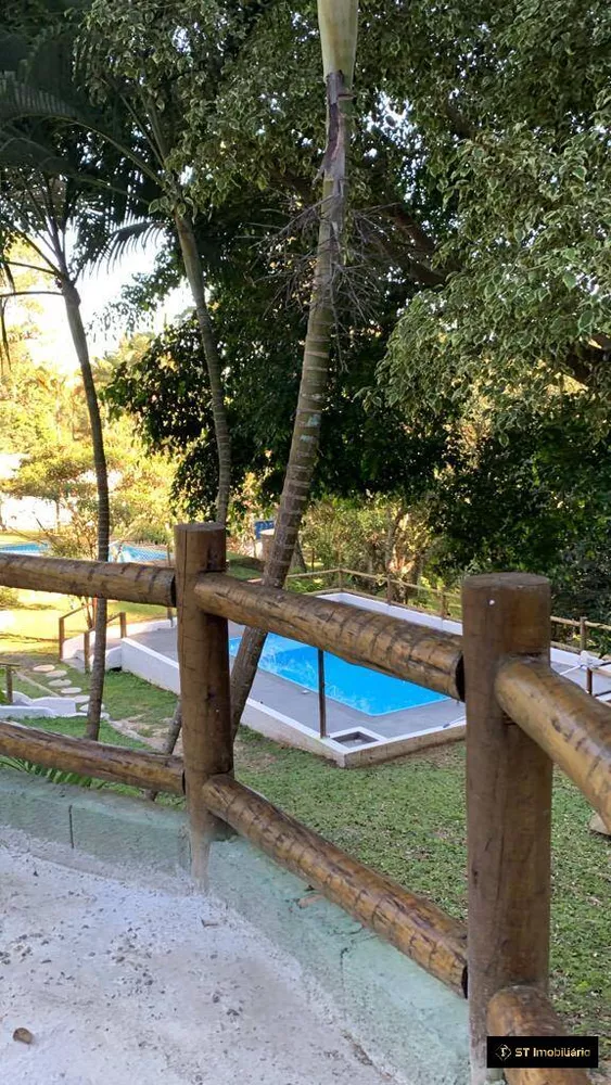 Fazenda à venda com 3 quartos, 250m² - Foto 2