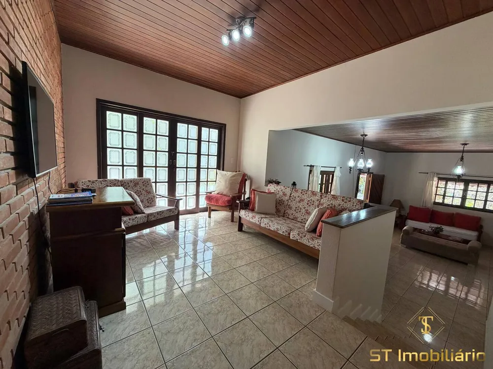 Chácara, 4 quartos, 3828 m² - Foto 9