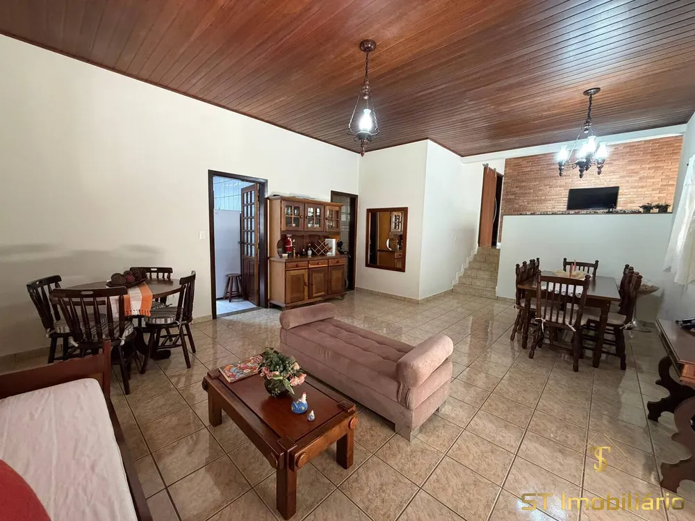 Chácara, 4 quartos, 3828 m² - Foto 5