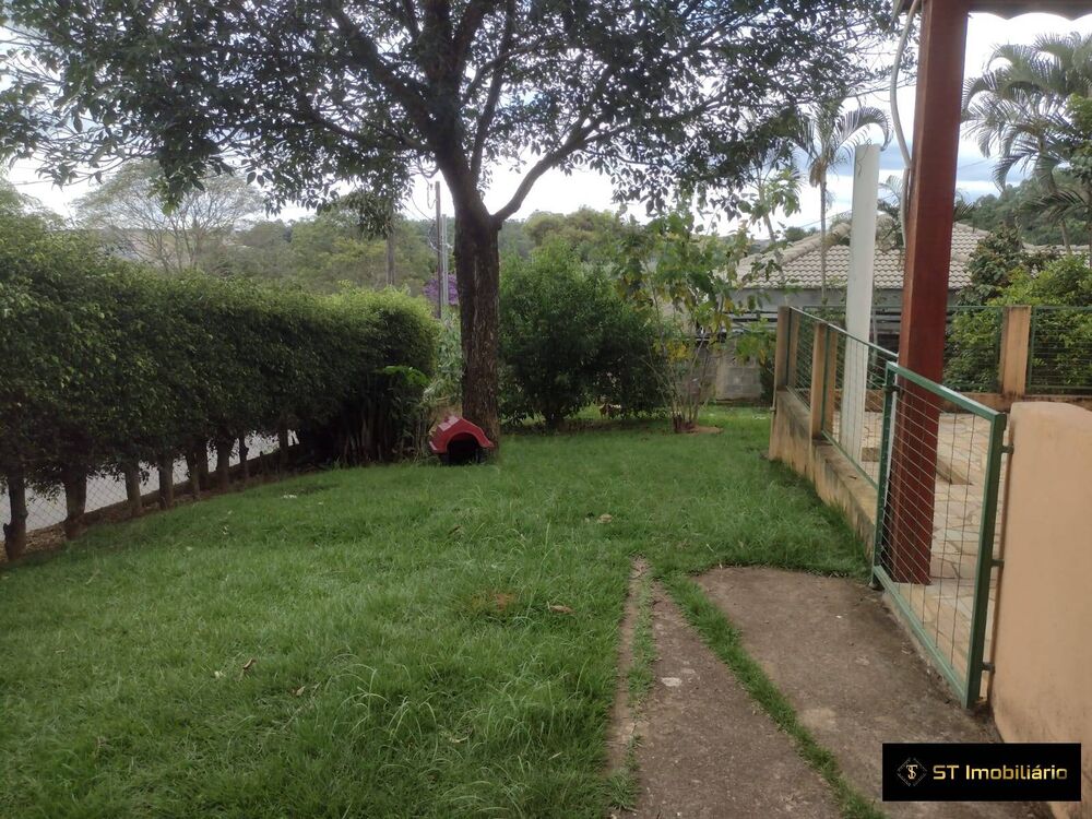 Chácara à venda com 6 quartos, 259m² - Foto 4