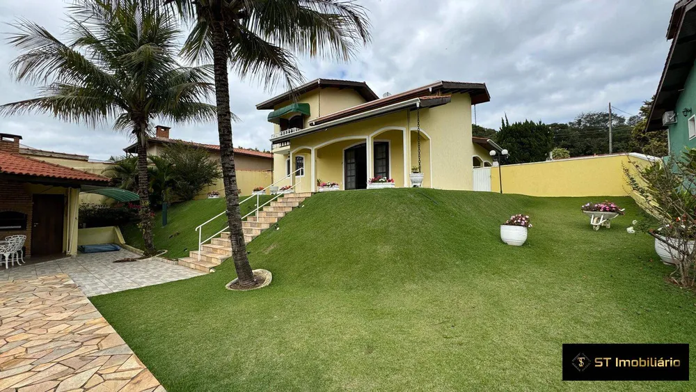 Chácara, 3 quartos, 1180 m² - Foto 1