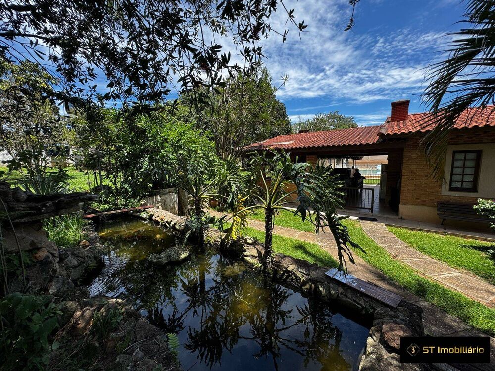 Chácara, 5 quartos, 3180 m² - Foto 1