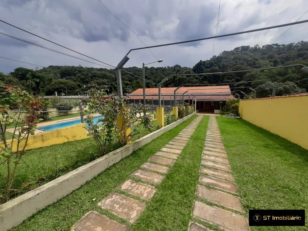 Fazenda à venda com 3 quartos, 2775m² - Foto 1