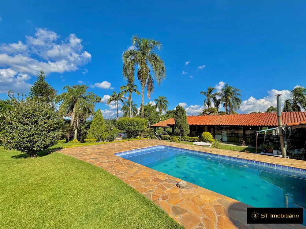 Chácara, 4 quartos, 4100 m² - Foto 1