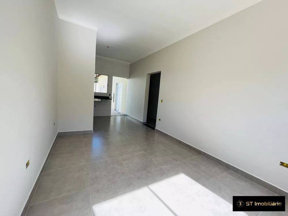 Casa à venda com 4 quartos, 297m² - Foto 4