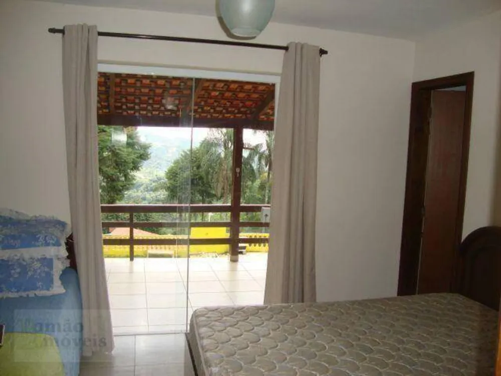 Chácara, 4 quartos, 2350 m² - Foto 3
