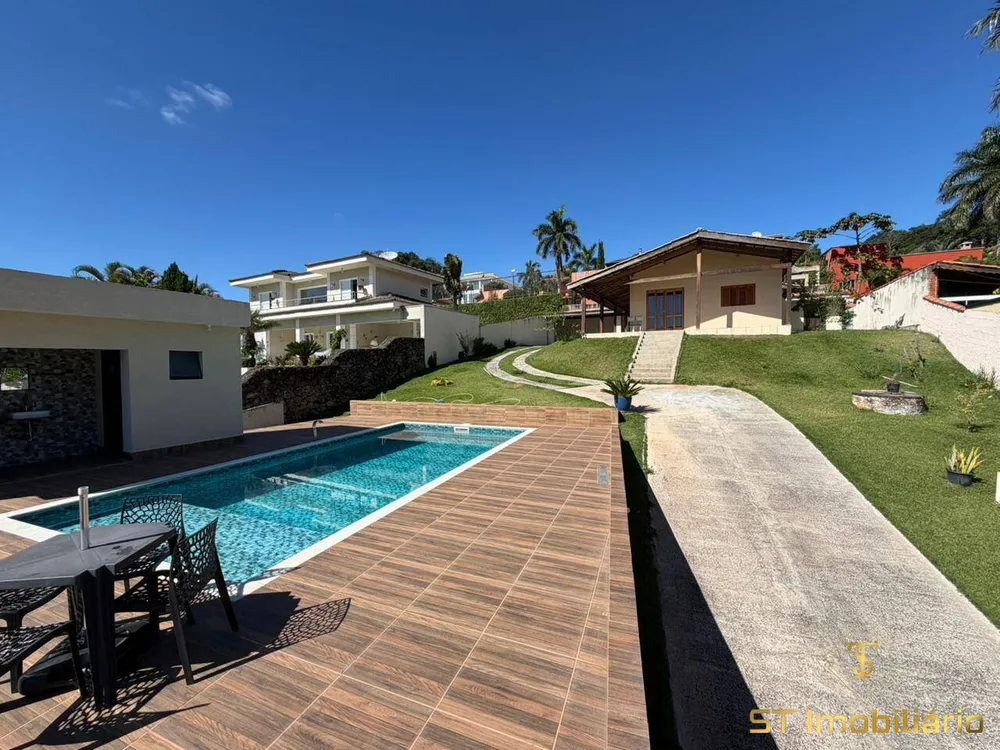 Chácara, 4 quartos, 950 m² - Foto 3