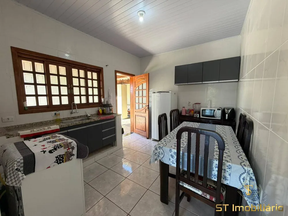 Chácara, 4 quartos, 950 m² - Foto 4