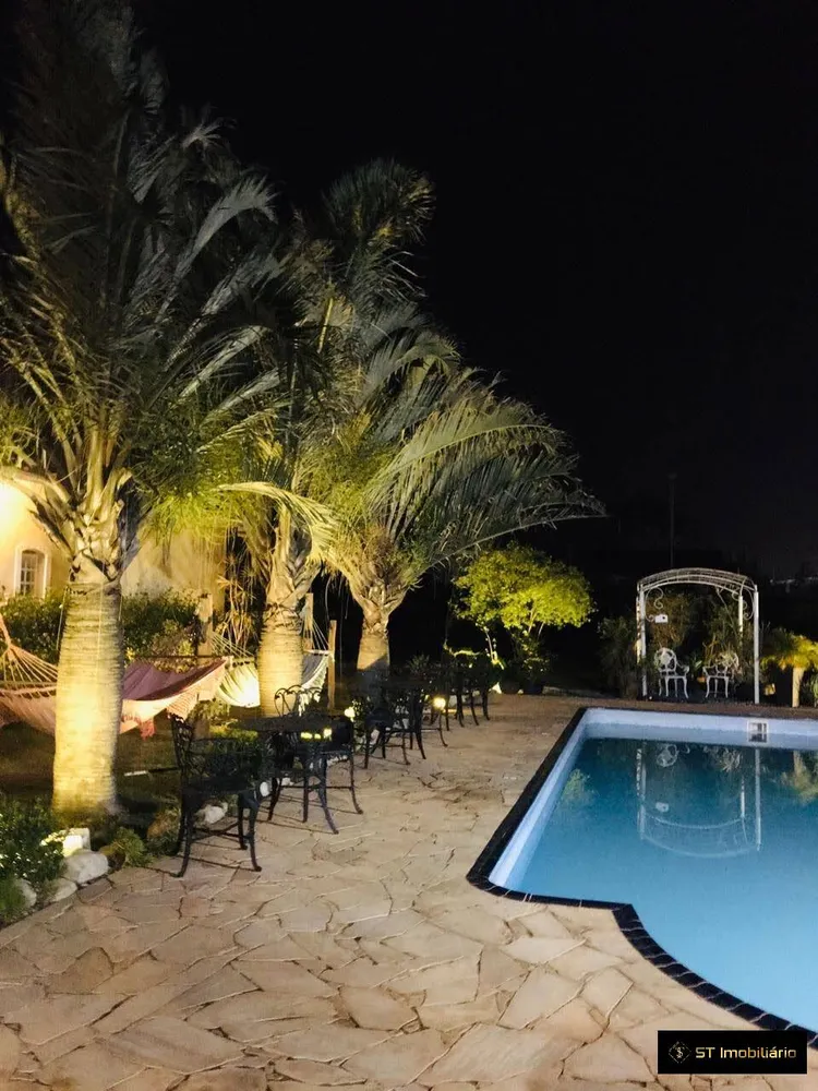 Chácara, 7 quartos, 1500 m² - Foto 1