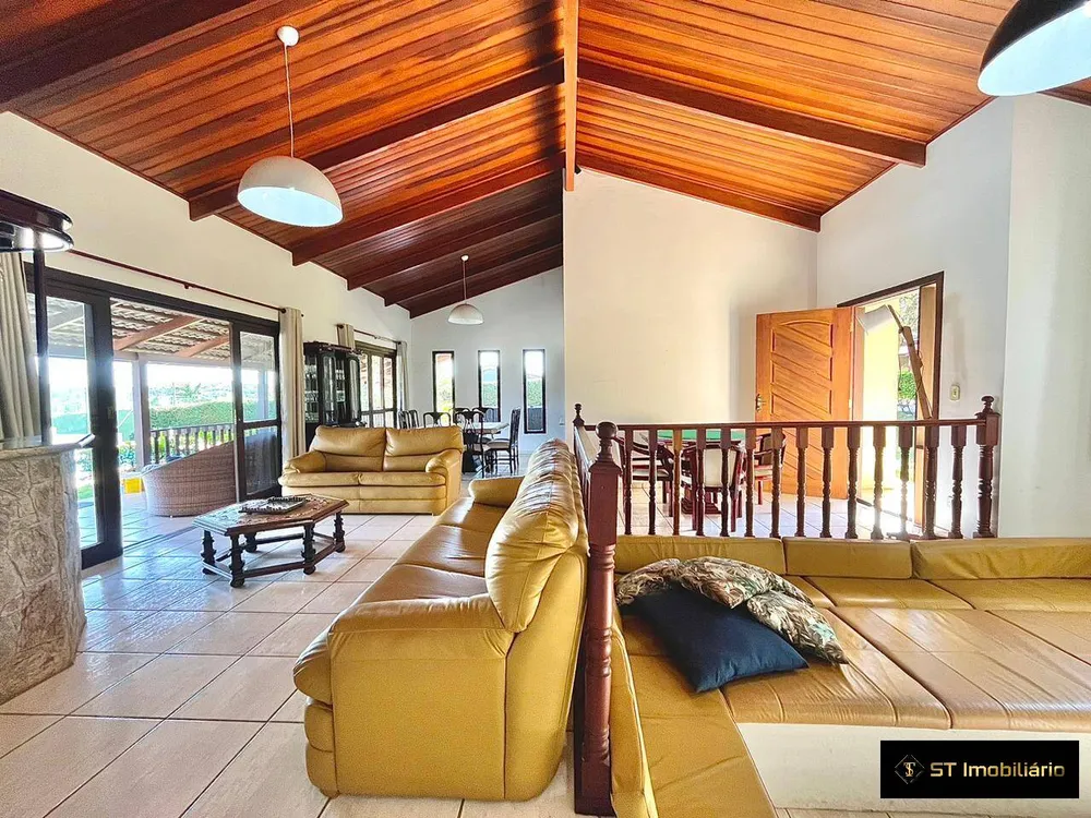 Chácara, 4 quartos, 2410 m² - Foto 4