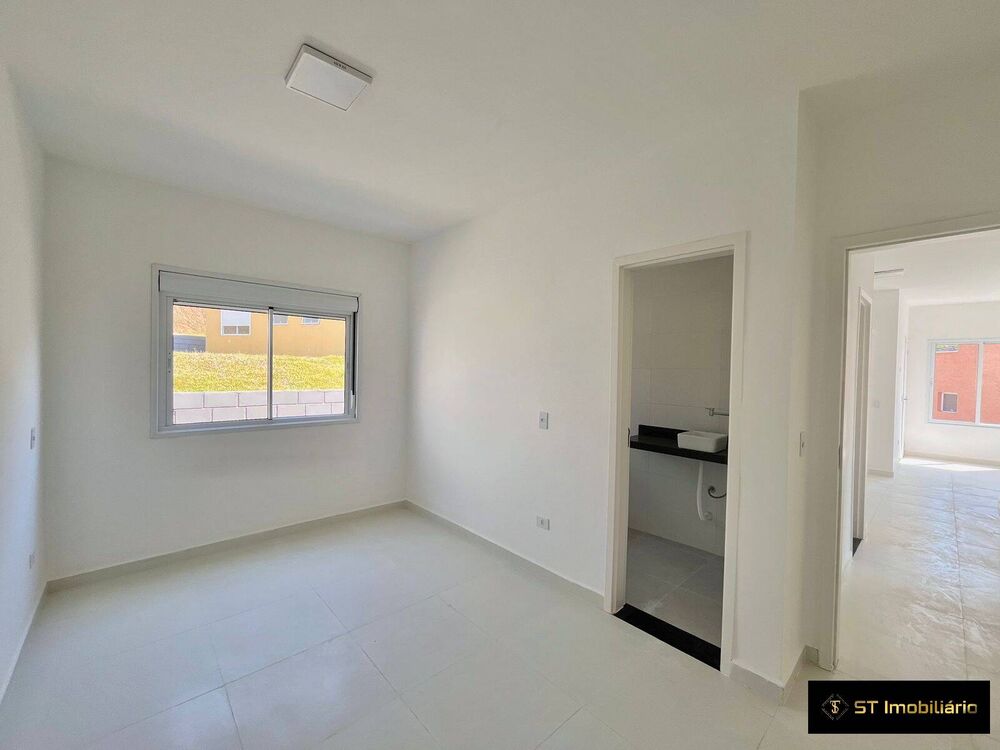 Casa, 3 quartos, 76 m² - Foto 2