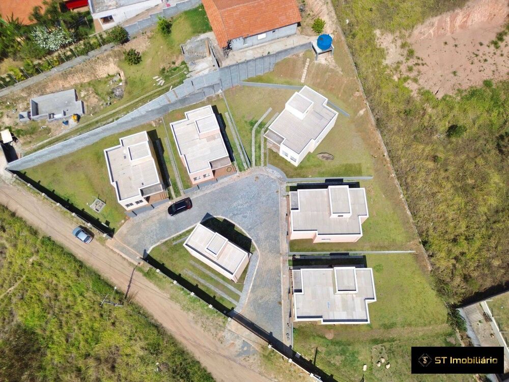 Casa, 3 quartos, 76 m² - Foto 1