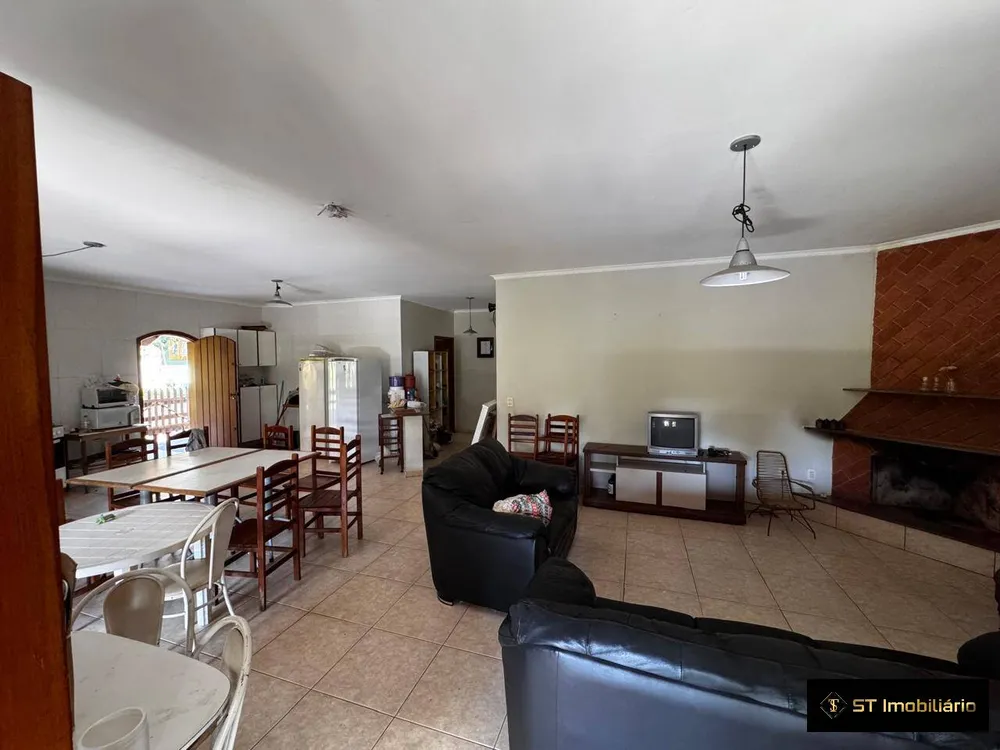 Chácara, 4 quartos, 2500 m² - Foto 10