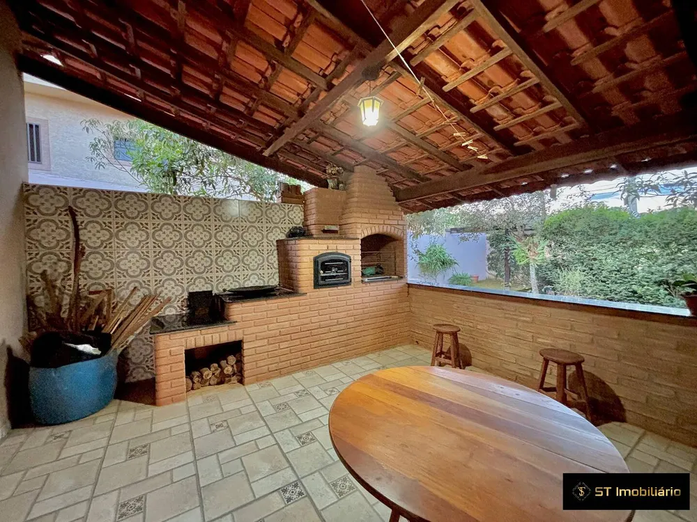 Chácara, 4 quartos, 1990 m² - Foto 2