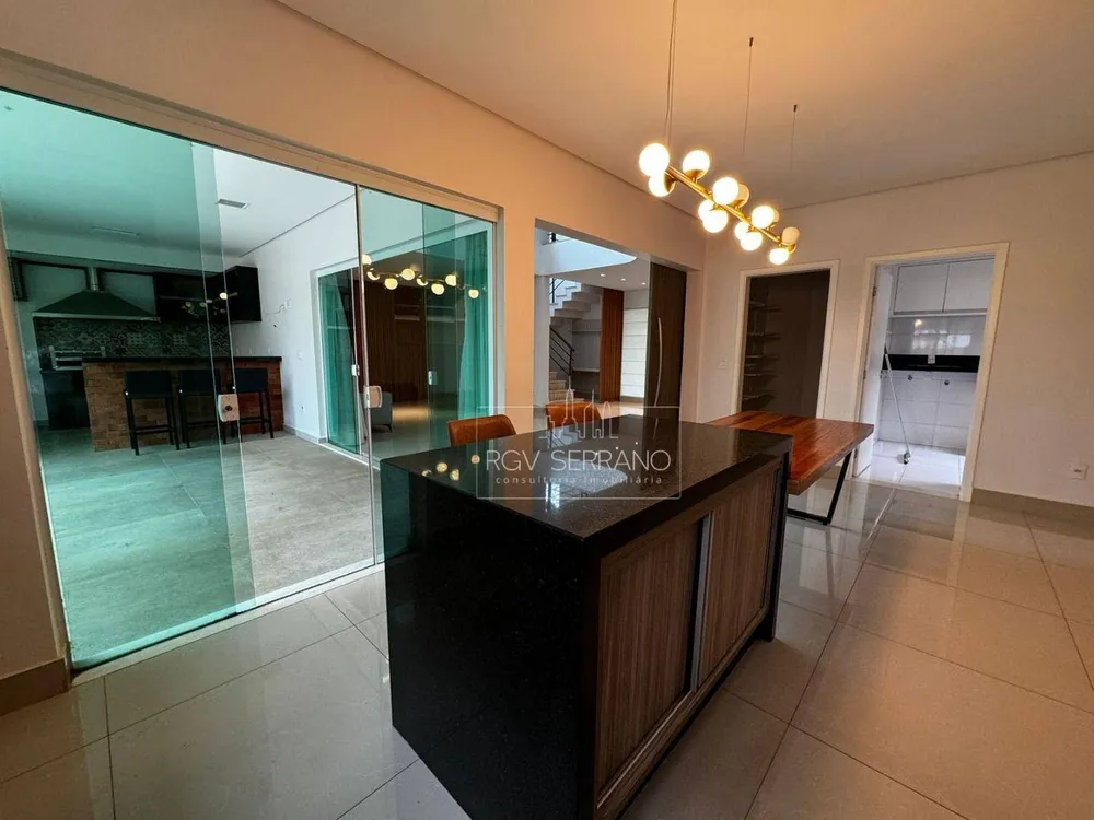 Sobrado, 4 quartos, 345 m² - Foto 2