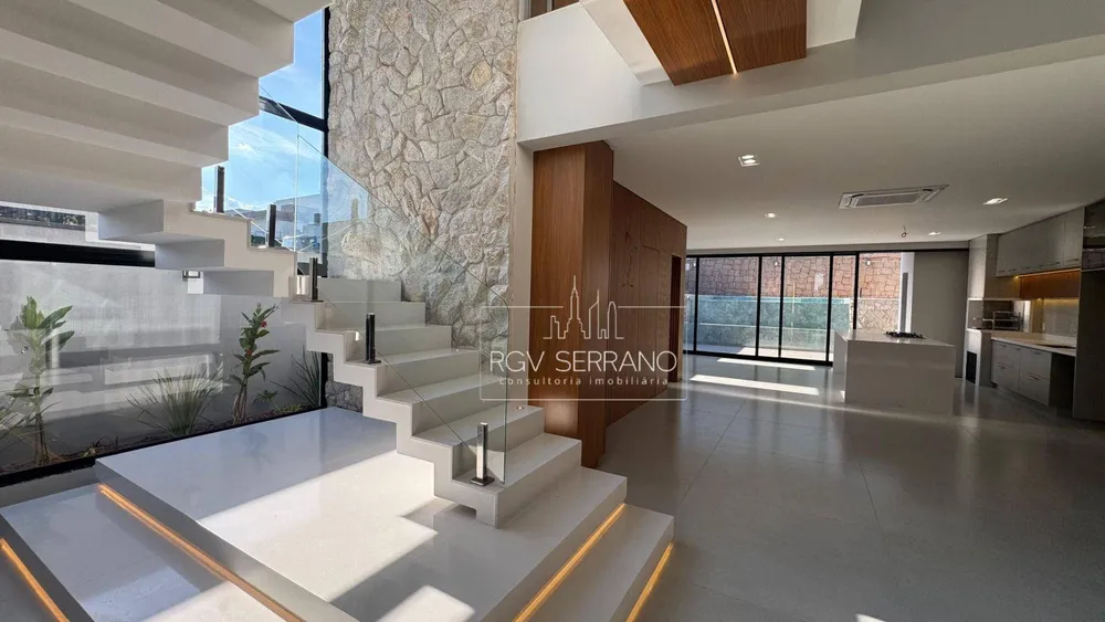 Sobrado, 3 quartos, 327 m² - Foto 5