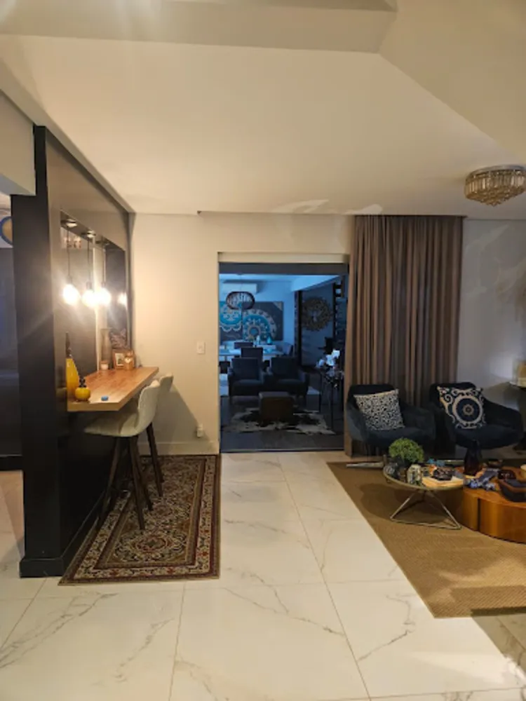 Sobrado, 4 quartos, 256 m² - Foto 1