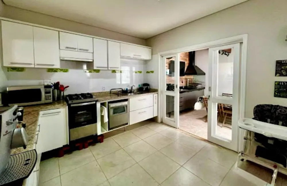 Sobrado, 3 quartos, 134 m² - Foto 1