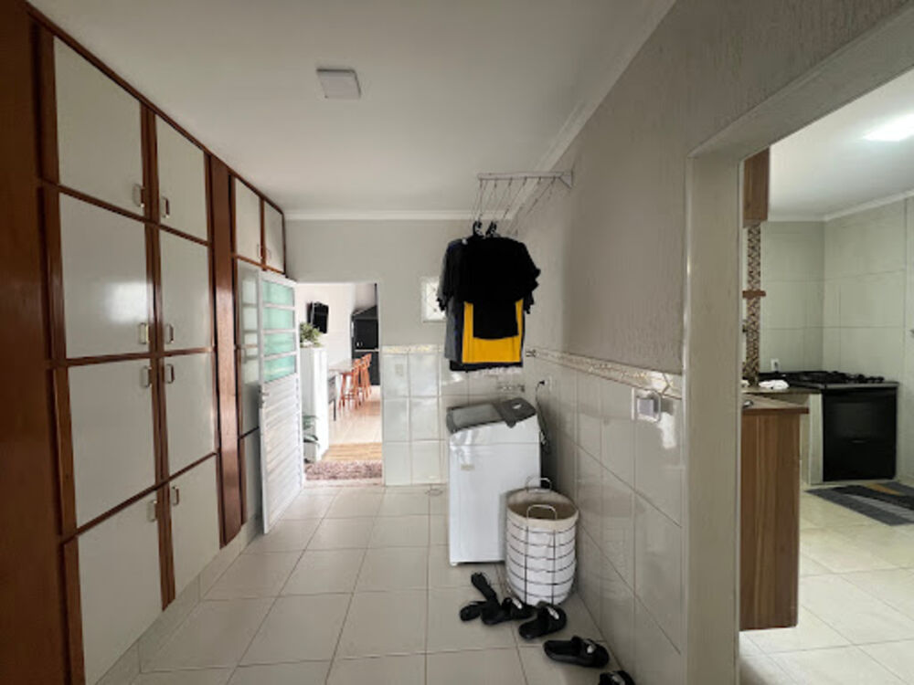Casa, 3 quartos, 185 m² - Foto 2