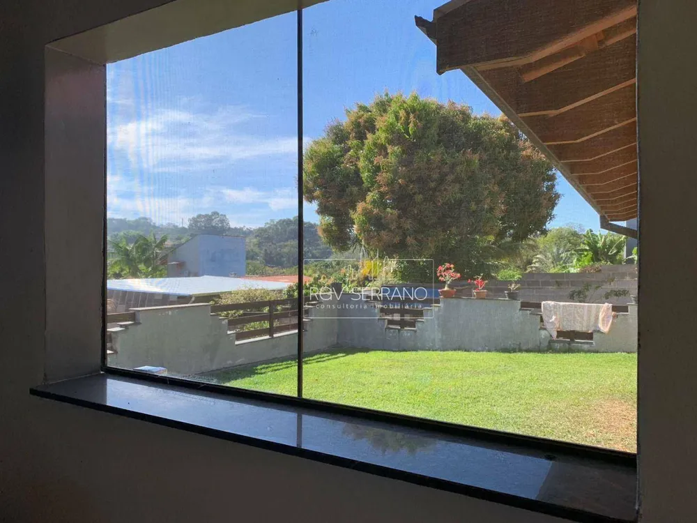 Chácara, 2 quartos, 1049 m² - Foto 4
