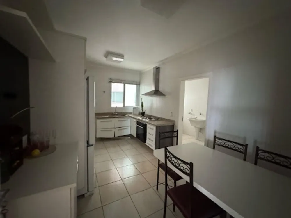 Apartamento, 4 quartos, 188 m² - Foto 2