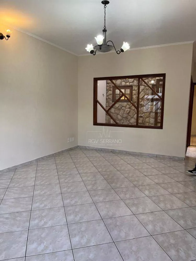 Casa para alugar com 3 quartos, 180m² - Foto 3