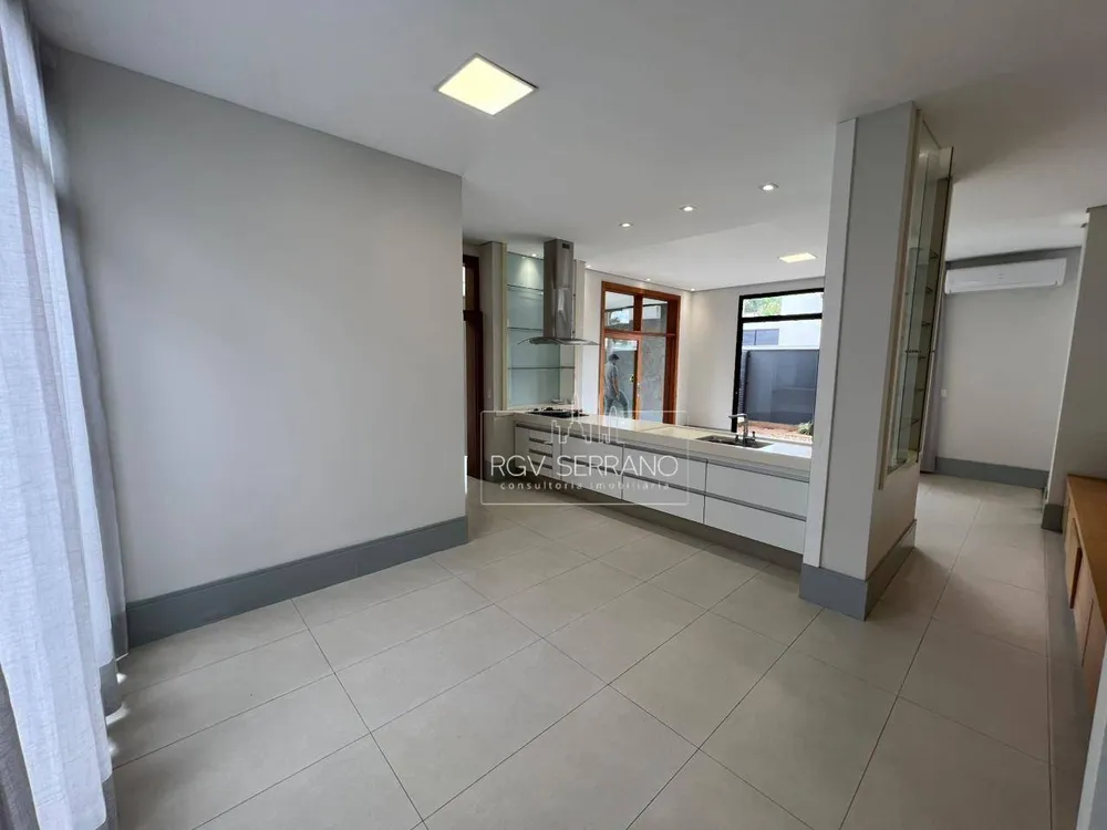 Sobrado, 3 quartos, 394 m² - Foto 5