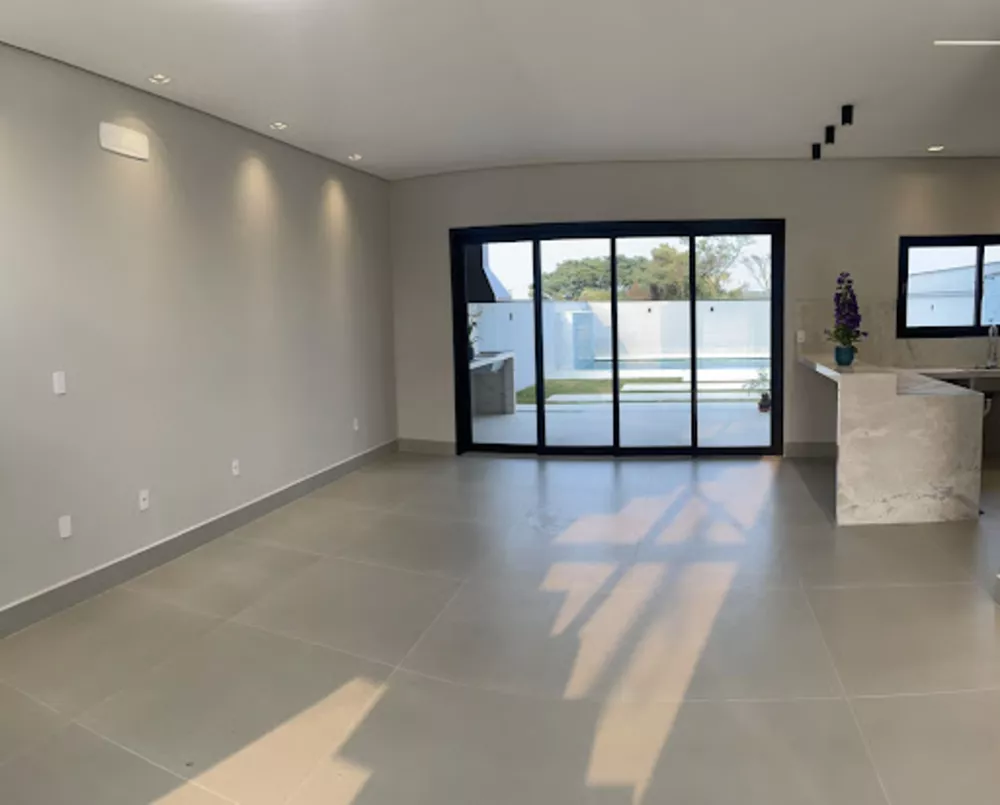 Casa de Condomínio à venda com 3 quartos, 258m² - Foto 3