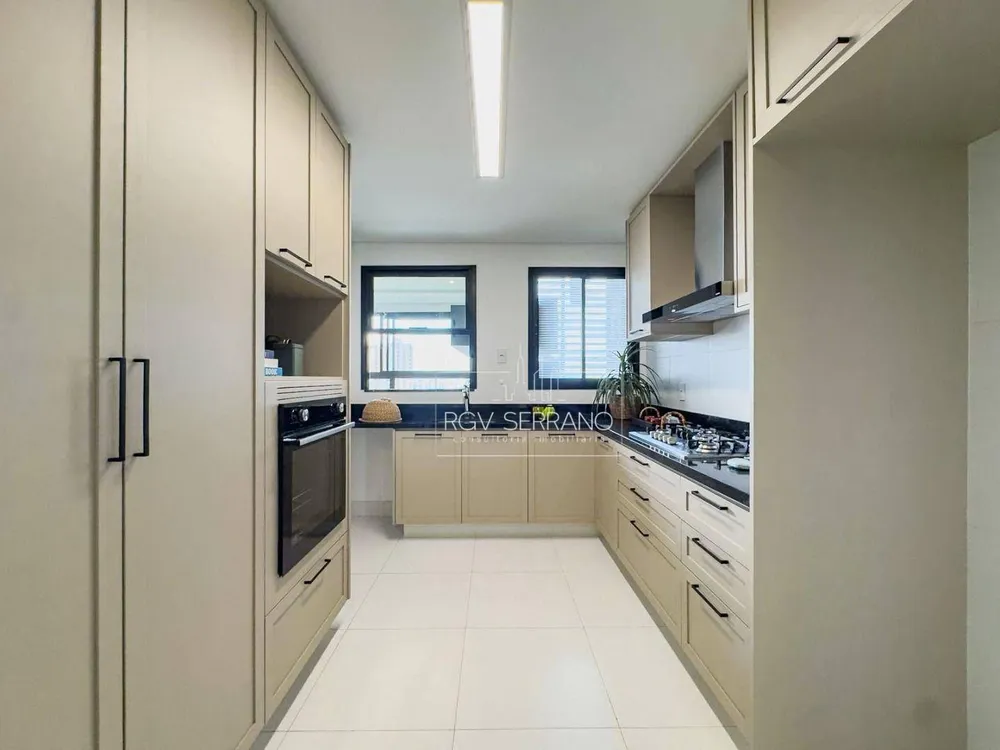 Apartamento, 3 quartos, 155 m² - Foto 2