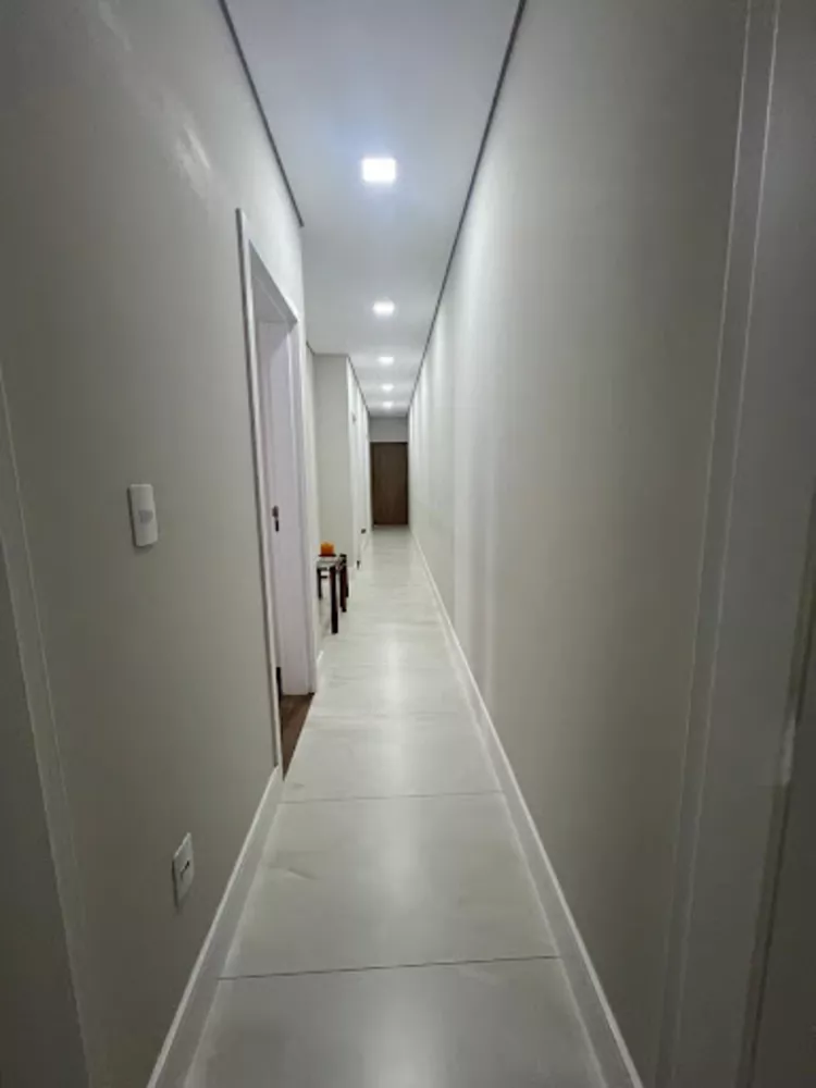 Casa de Condomínio à venda com 3 quartos, 200m² - Foto 3