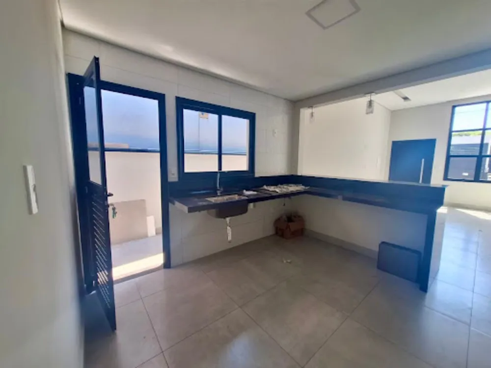 Casa, 2 quartos, 70 m² - Foto 2