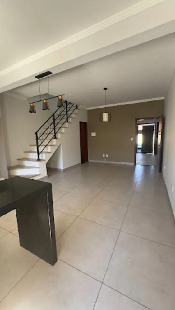 Casa, 3 quartos, 160 m² - Foto 3