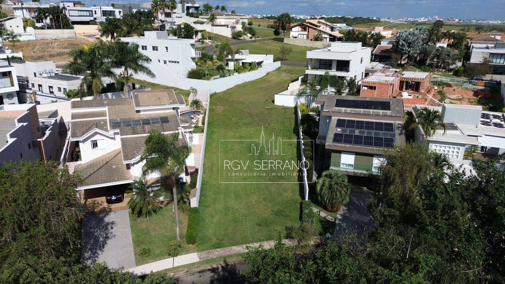 Loteamento e Condomínio, 668 m² - Foto 1