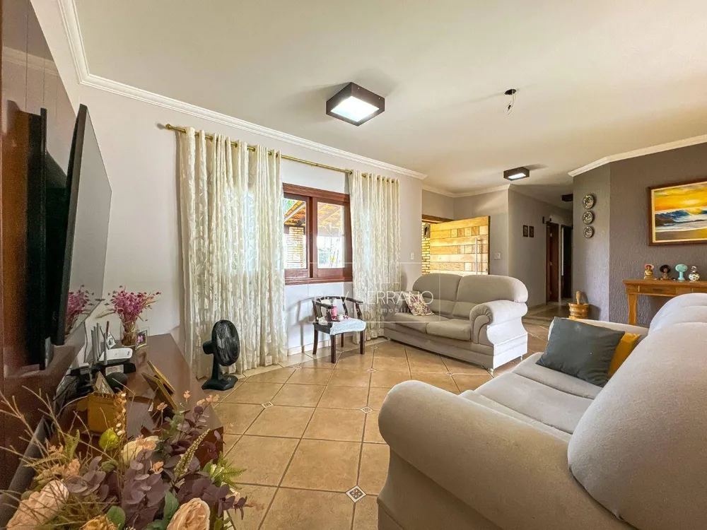 Chácara, 4 quartos, 6275 m² - Foto 8