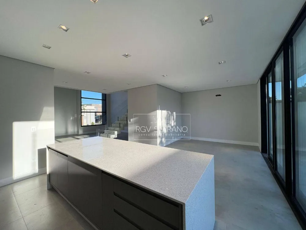 Sobrado, 4 quartos, 299 m² - Foto 3