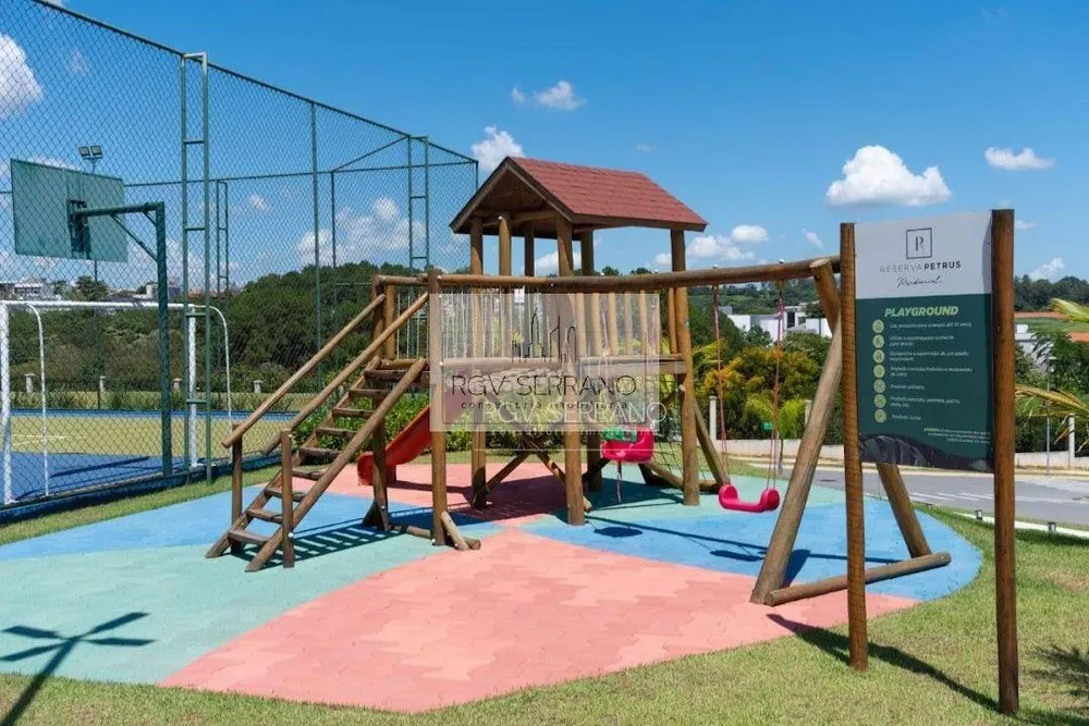 Loteamento e Condomínio, 1000 m² - Foto 1
