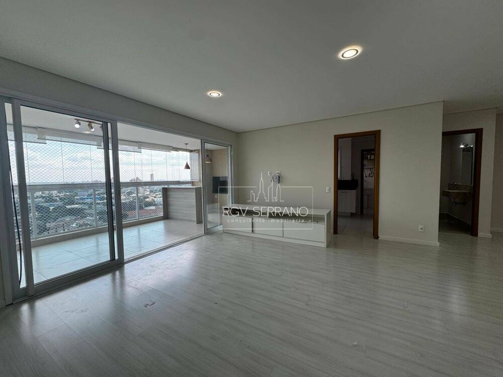 Apartamento para alugar com 3 quartos, 140m² - Foto 1