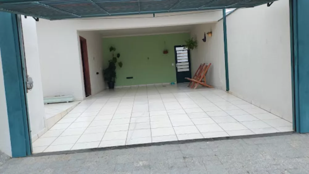 Casa à venda com 3 quartos, 163m² - Foto 3