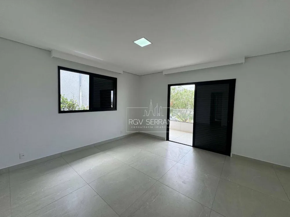 Sobrado, 3 quartos, 328 m² - Foto 2