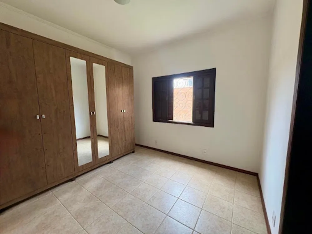 Chácara, 3 quartos, 1000 m² - Foto 4