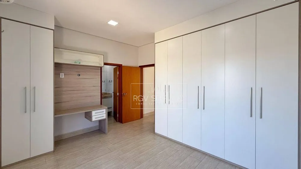 Sobrado, 4 quartos, 256 m² - Foto 9
