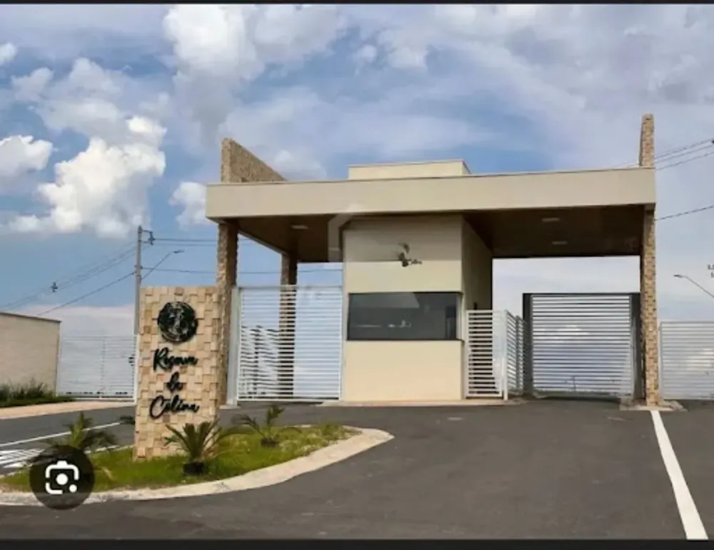 Loteamento e Condomínio, 300 m² - Foto 1