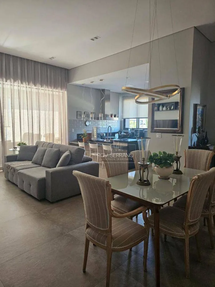 Casa, 3 quartos, 230 m² - Foto 1