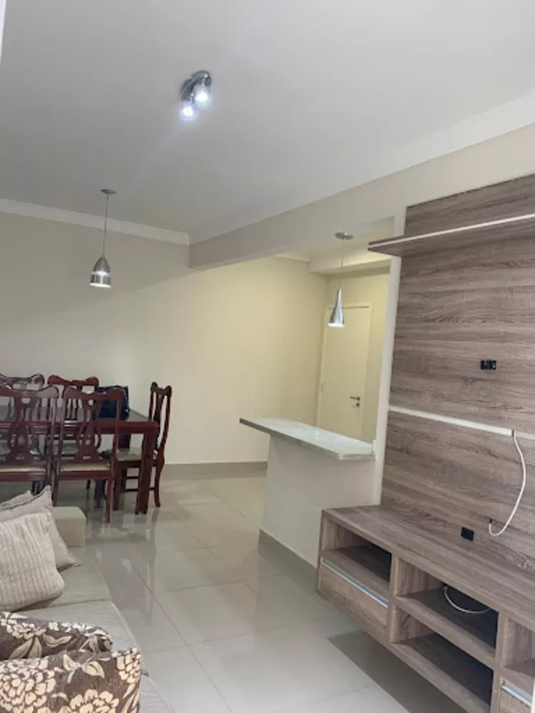 Apartamento para alugar com 3 quartos, 91m² - Foto 2