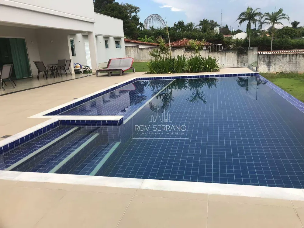 Chácara, 4 quartos, 2500 m² - Foto 1
