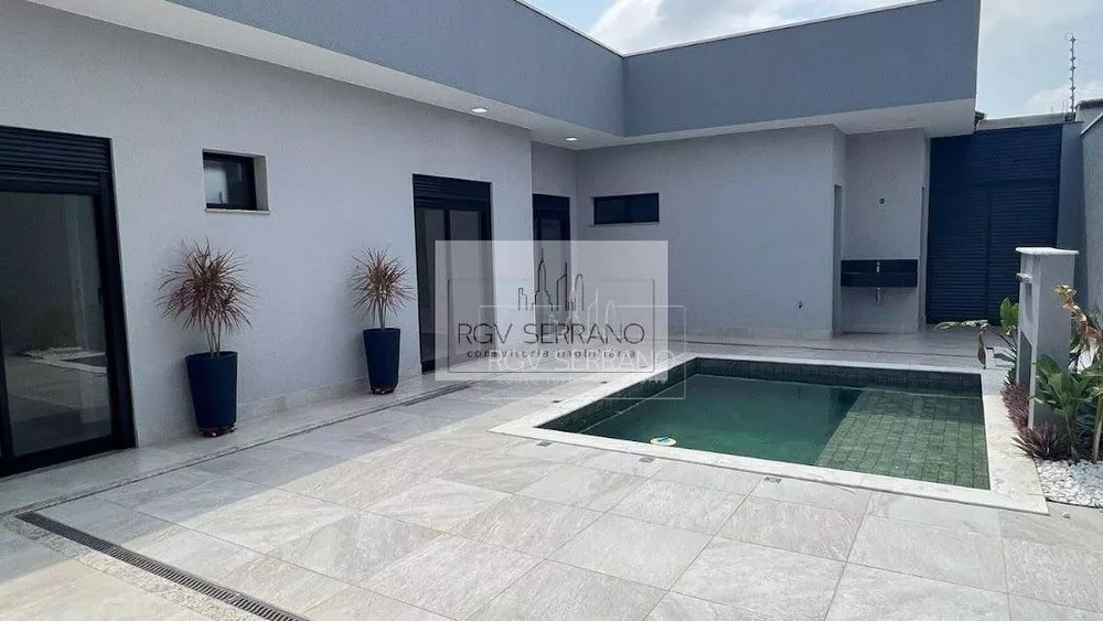 Casa de Condomínio à venda com 3 quartos, 235m² - Foto 1