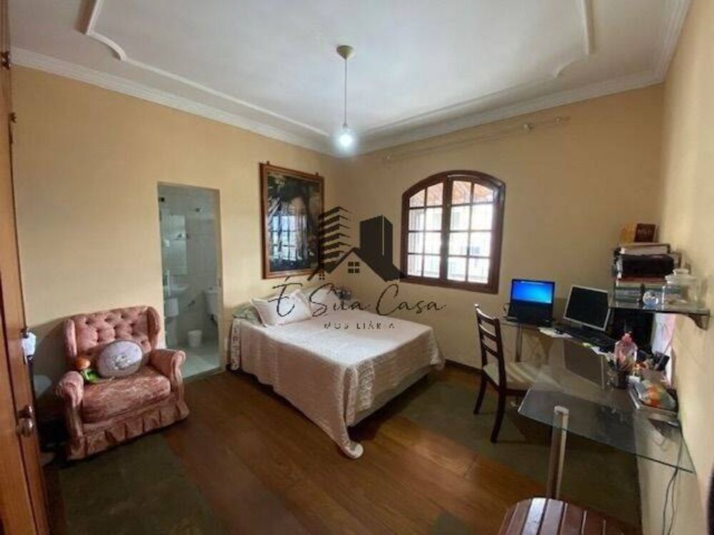 Casa, 3 quartos, 303 m² - Foto 4