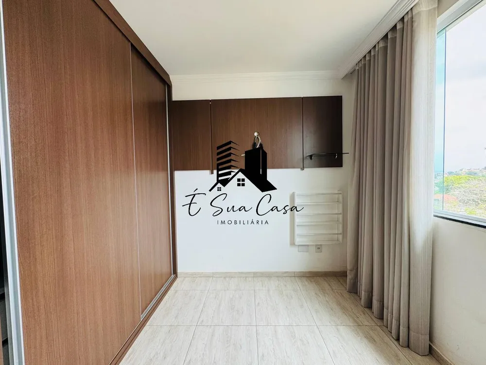 Casa, 3 quartos, 230 m² - Foto 3