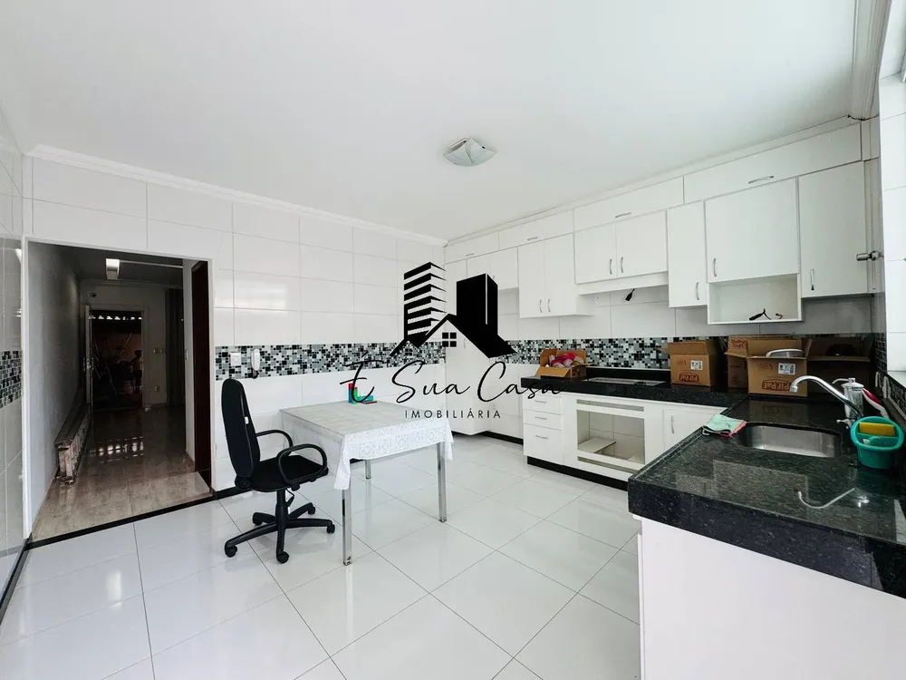 Casa, 3 quartos, 230 m² - Foto 5