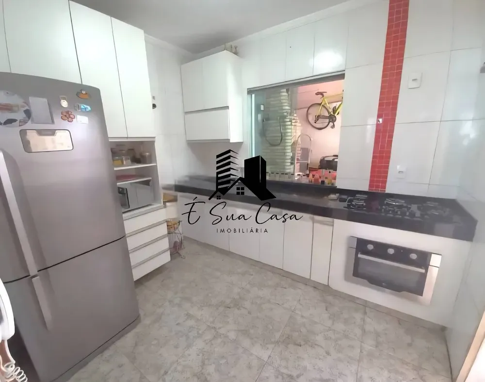 Casa, 3 quartos, 170 m² - Foto 1